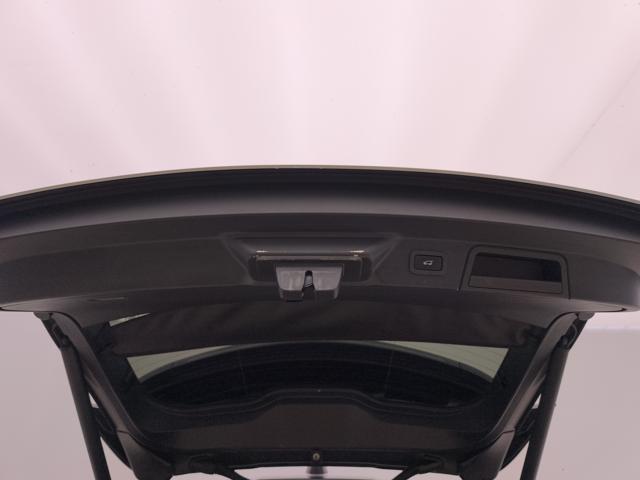 LAND ROVER Range Rover Velar usata, con Fari LED