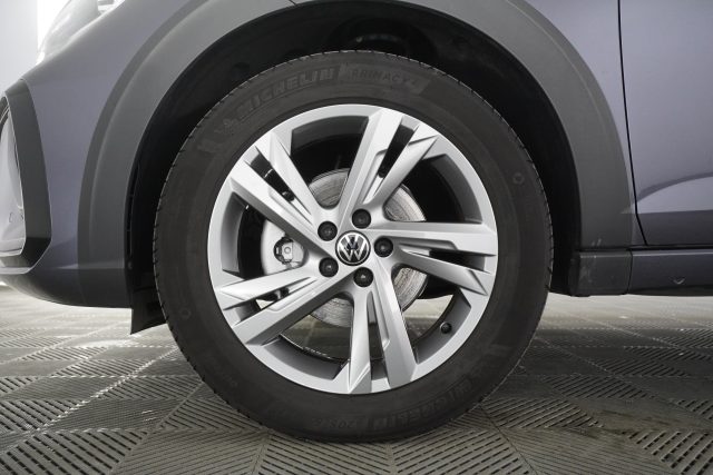 VOLKSWAGEN Taigo usata 9