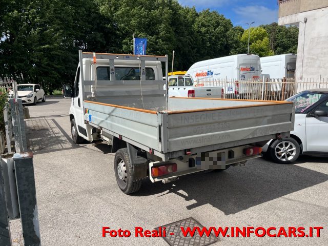 PEUGEOT Boxer usata, con Alzacristalli elettrici