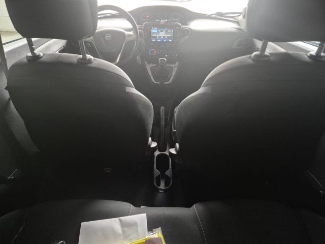 LANCIA Ypsilon usata, con Servosterzo