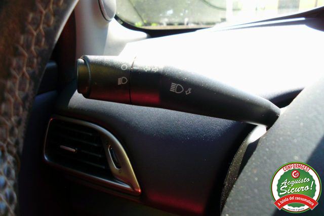 LANCIA Ypsilon usata, con Luci diurne LED