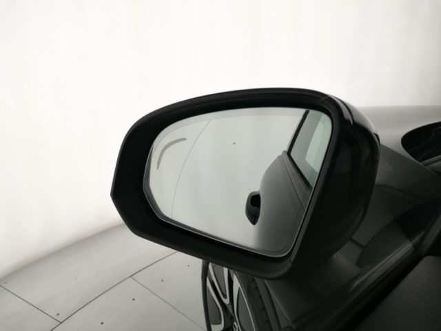 VOLVO XC40 usata, con Sedile posteriore sdoppiato