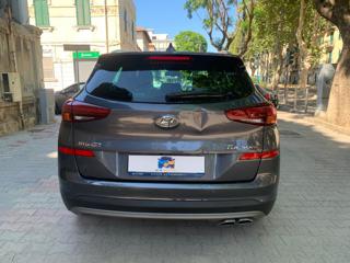 HYUNDAI Tucson usata, con Autoradio