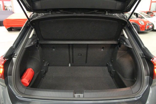 VOLKSWAGEN T-Roc usata, con Touch screen