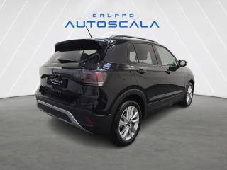 VOLKSWAGEN T-Cross usata, con Autoradio
