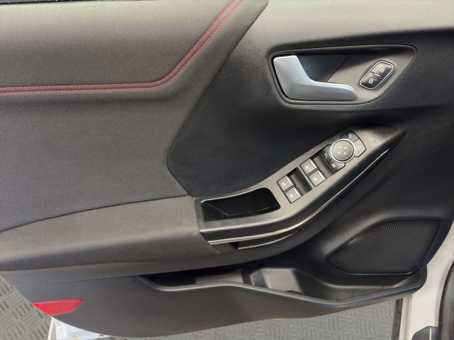 FORD Puma usata, con Specchietti laterali elettrici