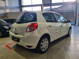 RENAULT Clio usata, con Climatizzatore