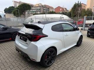 TOYOTA Yaris usata, con Cerchi in lega