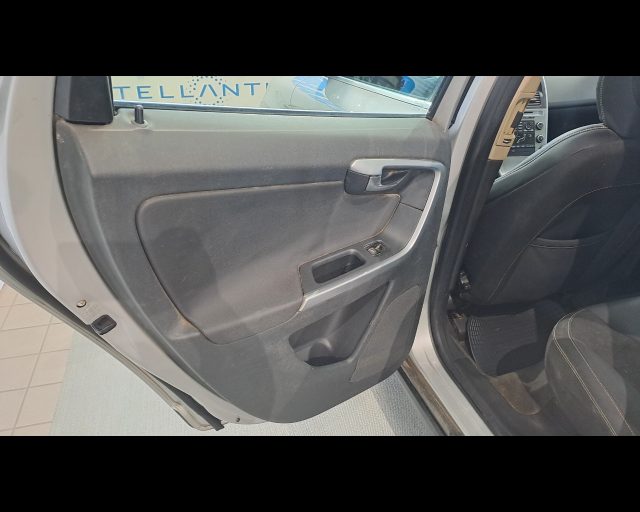 VOLVO XC60 usata, con Frenata d