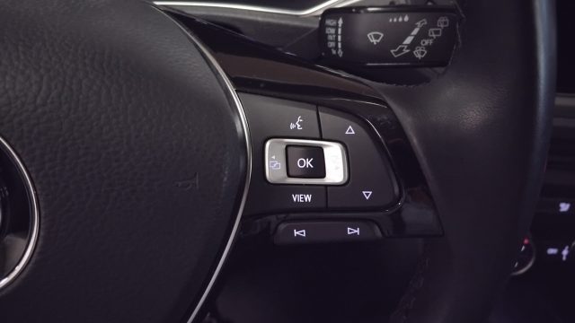 VOLKSWAGEN T-Roc usata, con Sensore di luce