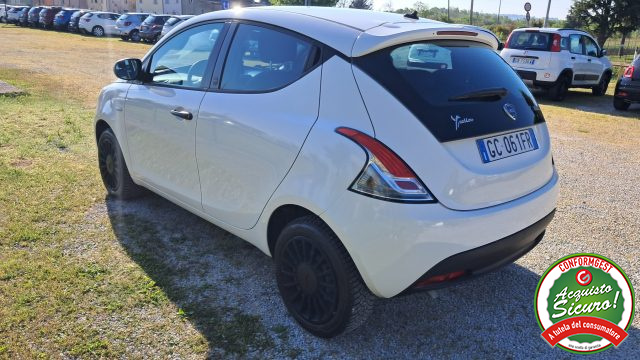 LANCIA Ypsilon usata, con Airbag