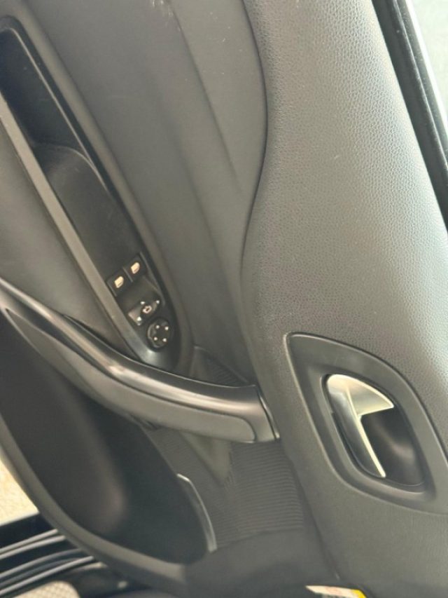 DS AUTOMOBILES DS 4 usata, con Chiusura centralizzata