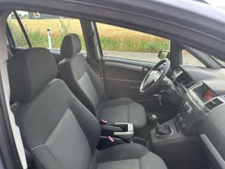 OPEL Zafira usata, con Autoradio
