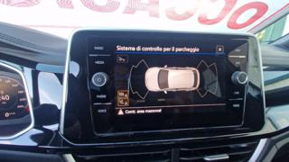 VOLKSWAGEN T-Roc usata, con Volante in pelle