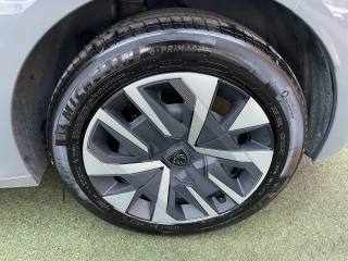 PEUGEOT 208 usata, con USB