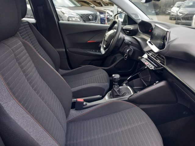PEUGEOT 2008 usata, con Specchietti laterali elettrici