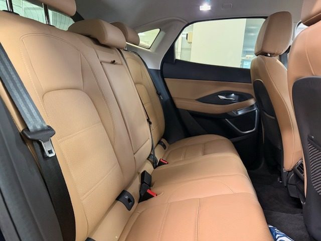 JAGUAR E-Pace usata, con Controllo automatico clima