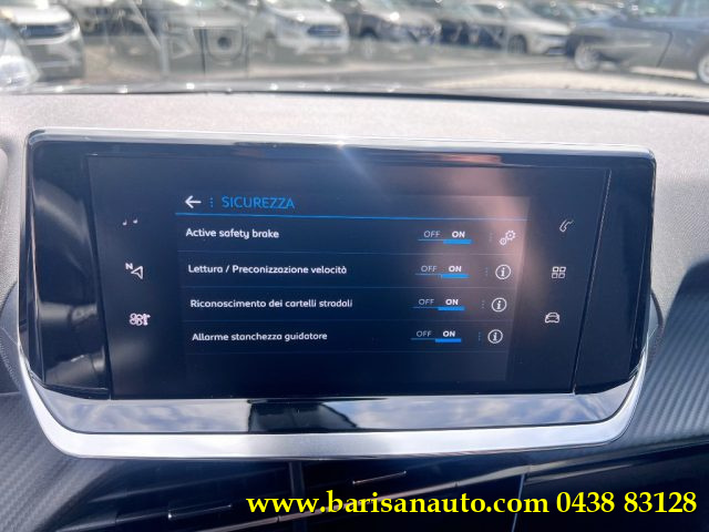 PEUGEOT 2008 usata, con Cruise Control