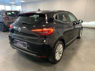 RENAULT Clio usata, con Autoradio