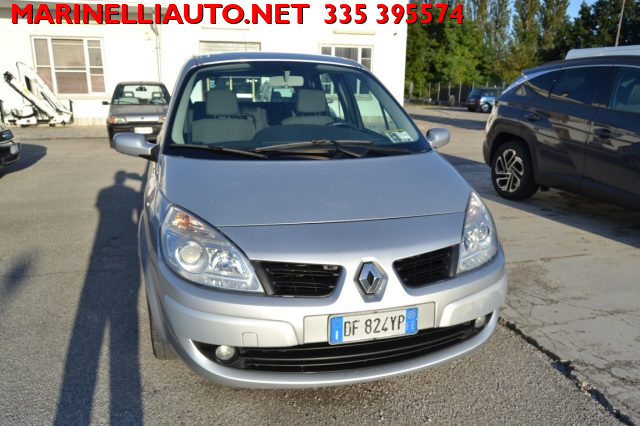 RENAULT Scenic usata, con Airbag