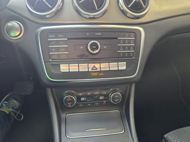 MERCEDES-BENZ GLA 200 usata, con Airbag posteriore