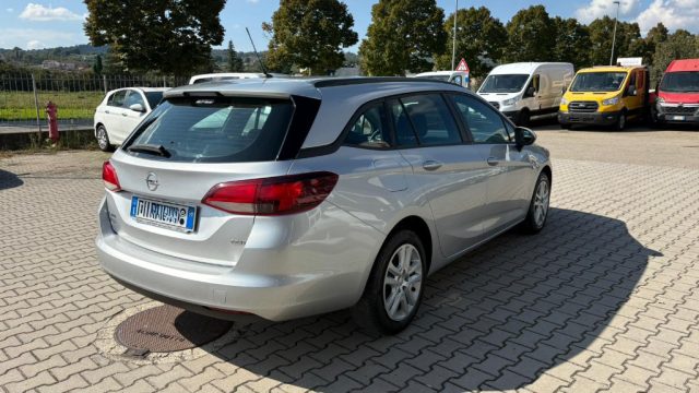 OPEL Astra usata, con Airbag laterali