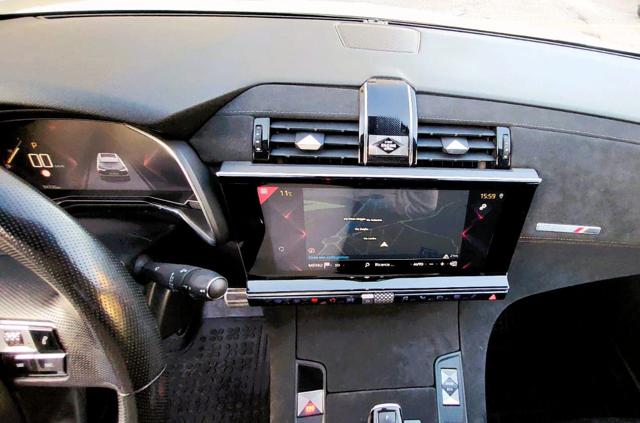 DS AUTOMOBILES DS 7 Crossback usata, con Park Distance Control