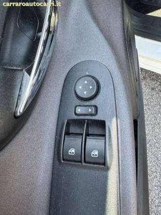 LANCIA Ypsilon usata, con Servosterzo