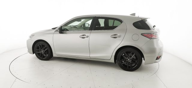 LEXUS CT 200h usata, con Volante multifunzione