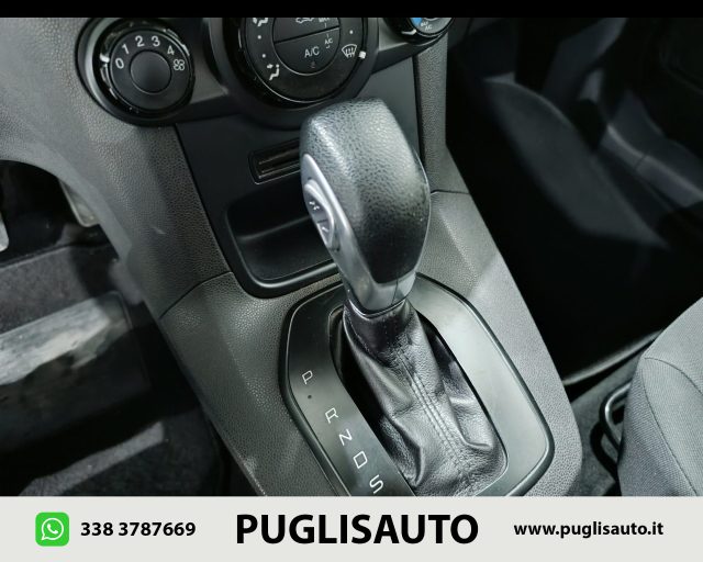FORD Fiesta usata, con Specchietti laterali elettrici