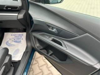 PEUGEOT 3008 usata, con Chiusura centralizzata telecomandata