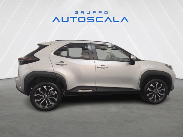 TOYOTA Yaris Cross usata, con Cerchi in lega