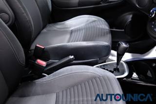 TOYOTA Yaris usata 59