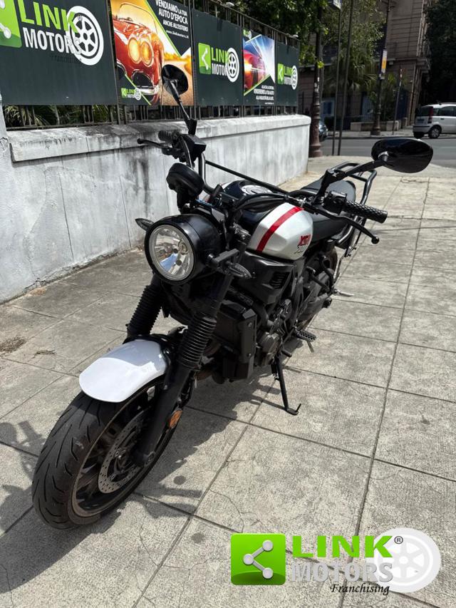 YAMAHA XSR 700 usata 0