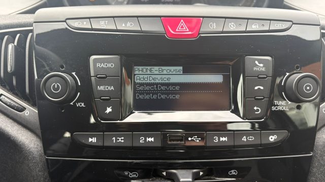 LANCIA Ypsilon usata, con Servosterzo