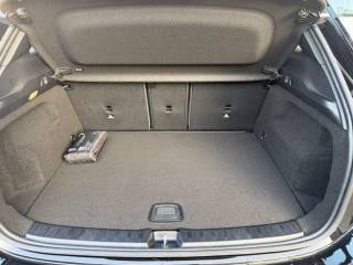 MERCEDES-BENZ GLA 180 usata 33