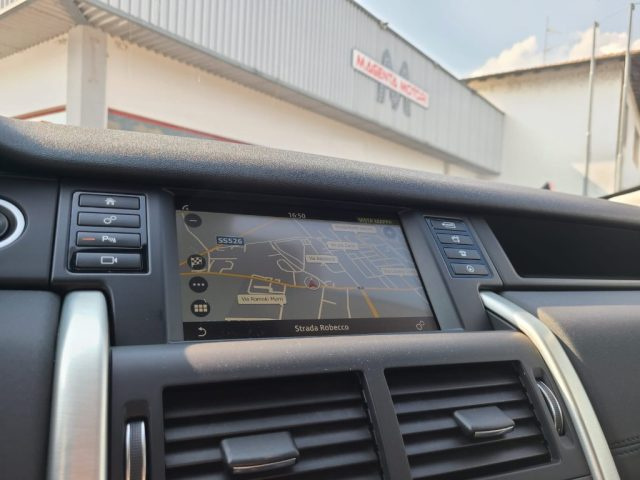 LAND ROVER Discovery Sport usata, con Sensori di parcheggio posteriori