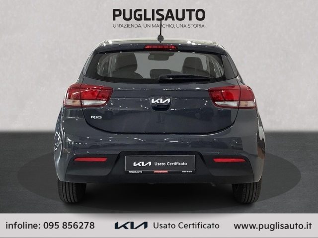 KIA Rio usata, con Autoradio