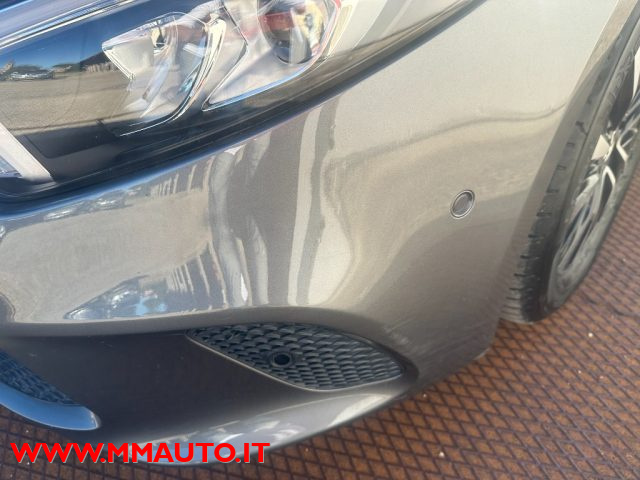 MERCEDES-BENZ A 180 usata, con Cerchi in lega