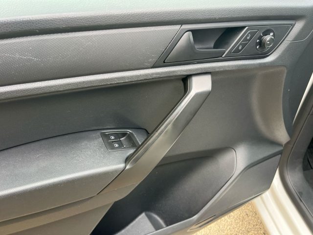 VOLKSWAGEN Caddy usata, con Cruise Control