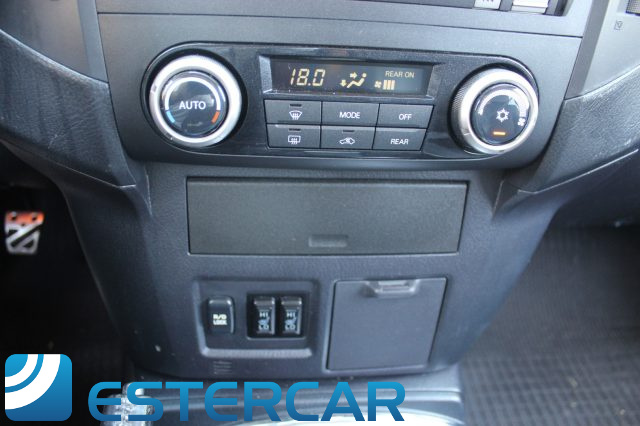MITSUBISHI Pajero usata, con Boardcomputer