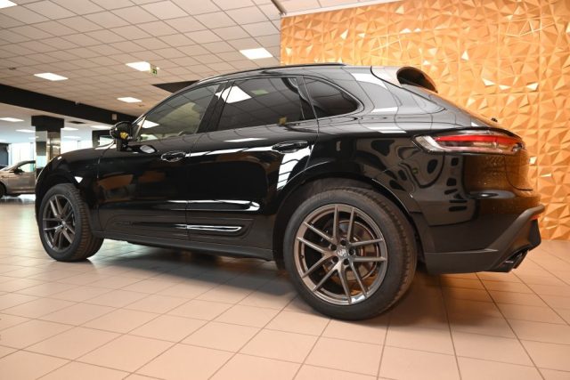 PORSCHE Macan usata 89