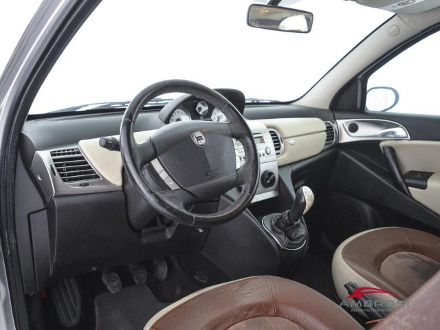LANCIA Ypsilon usata 7