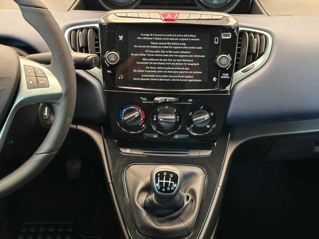 LANCIA Ypsilon usata, con Sensori di parcheggio posteriori