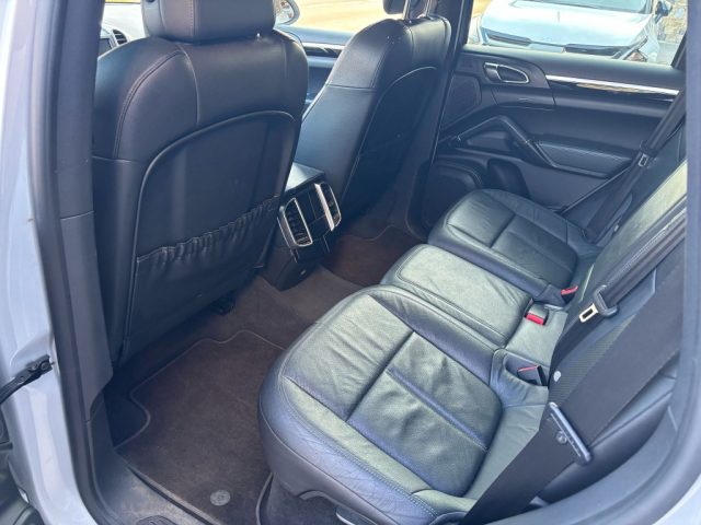 PORSCHE Cayenne usata, con Fendinebbia