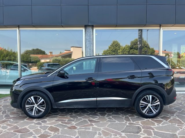 PEUGEOT 5008 usata, con Autoradio