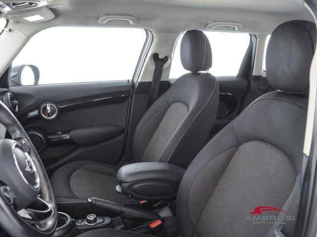 MINI Cooper D usata 8