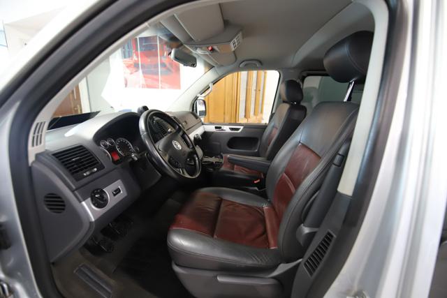 VOLKSWAGEN Multivan usata, con Chiusura centralizzata