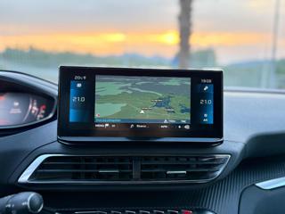 PEUGEOT 3008 usata, con Cruise Control