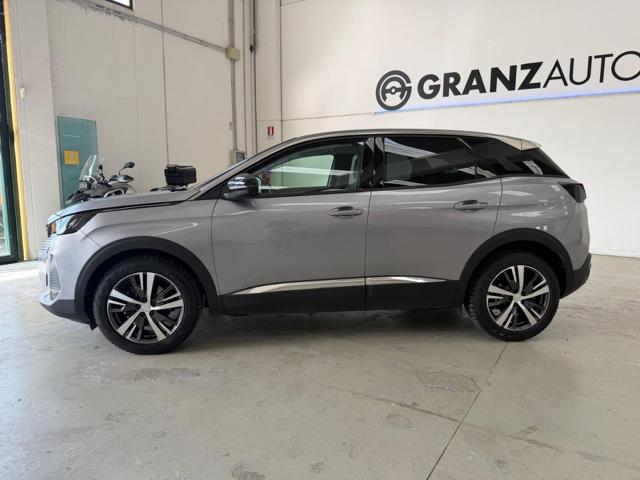 PEUGEOT 3008 usata, con Airbag